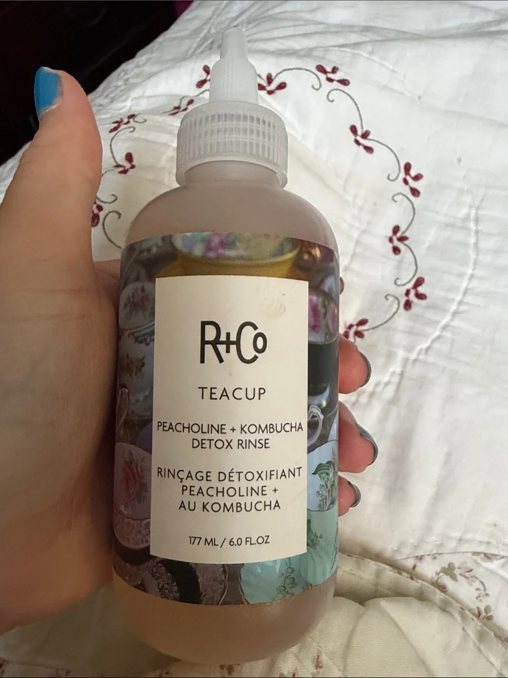 R+Co Teacup Detox Rinse - Peachy Pink Bottle with White Cap